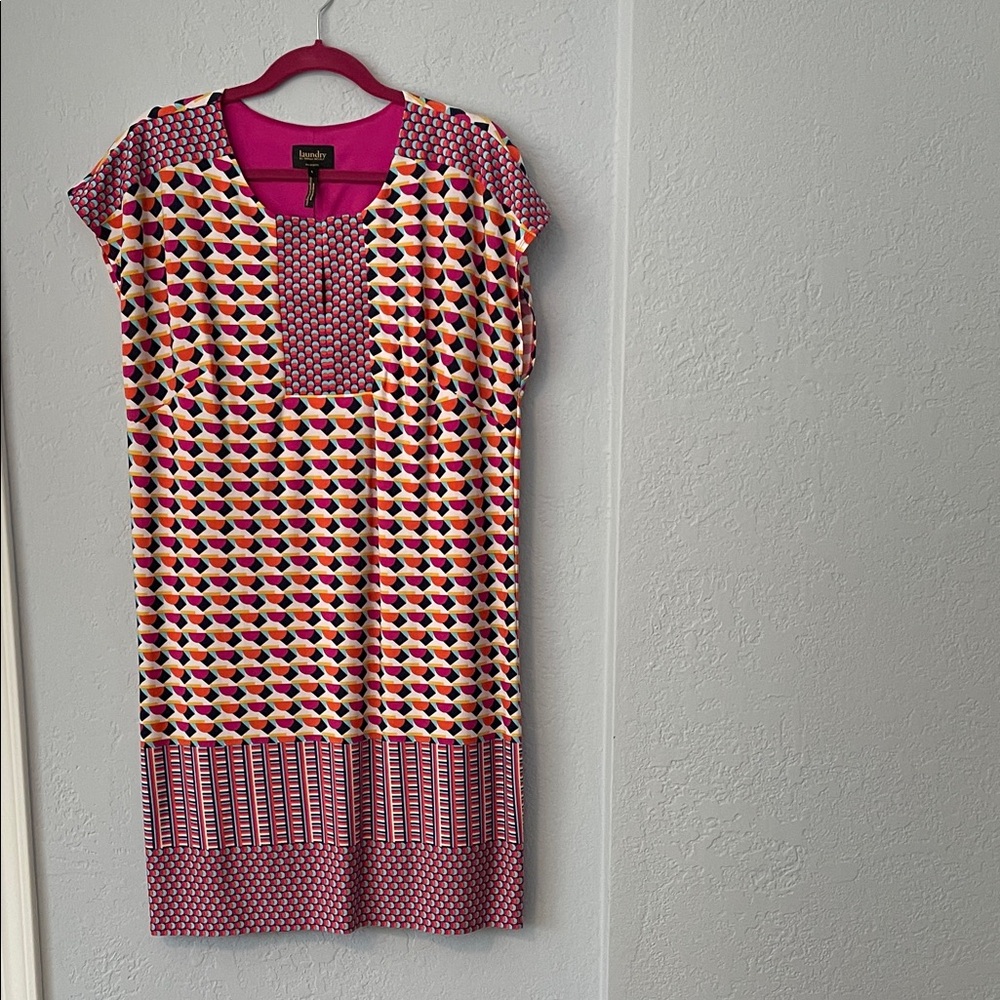 Laundry by Shelli Segal Geometric Print Shift Dress
